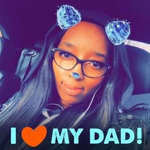 Meet your Posher, Nia